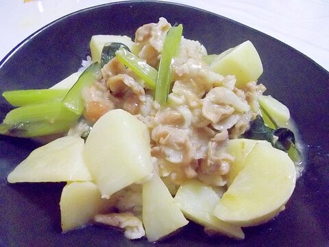 とろ～り美味しい♪かぶと豚バラの味噌あんかけ丼